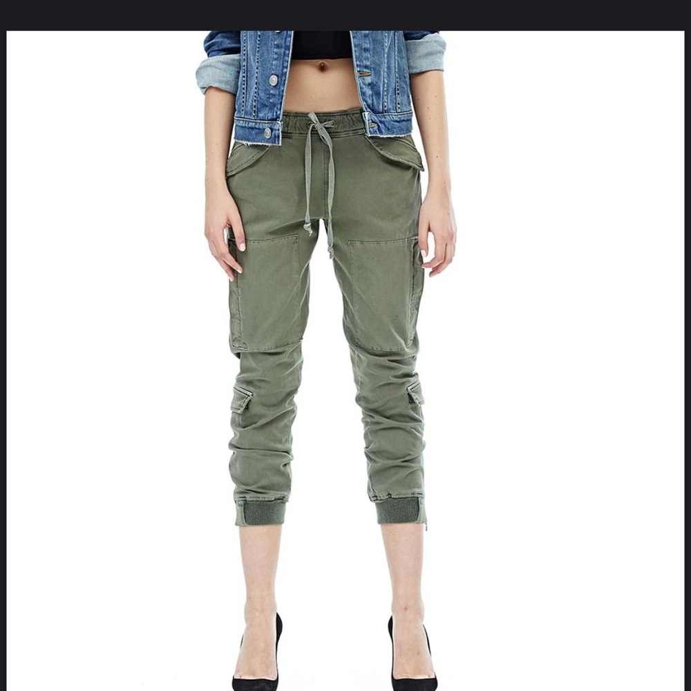 Hudson Women’s Runaway Flight Cargo Pants in Olive‎ Green, Size:27